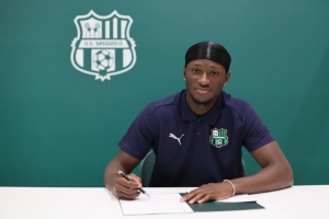 罗体：尤文有意萨索洛中场科内，他是斯帕莱蒂喜欢的B2B中场