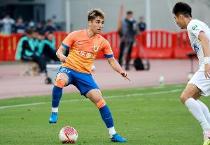 德转显示阿卜杜肉苏力已加盟河南队，转会费约人民币121万元